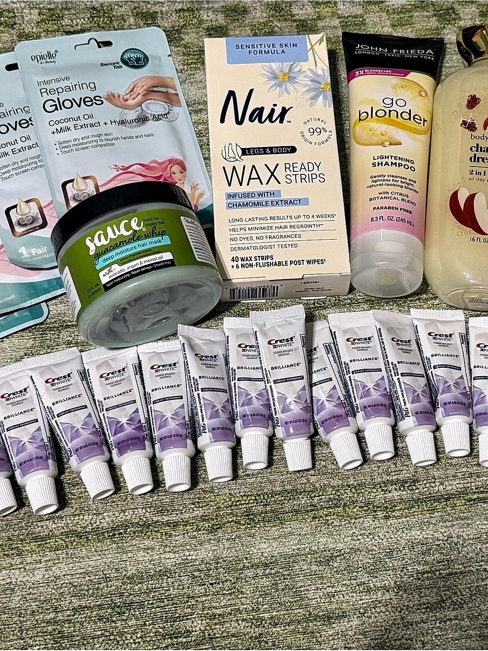 Large mixed beauty, hair and personal care lot